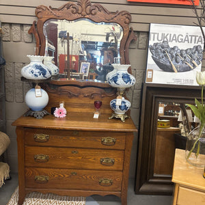 Antique Oak 3-Drawer Dresser w Carved Mirror