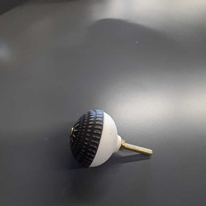 Dash Texture Knob - Black - Home 46