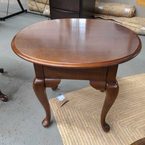 Broyhill Cherry Oval Side Table w Drawer