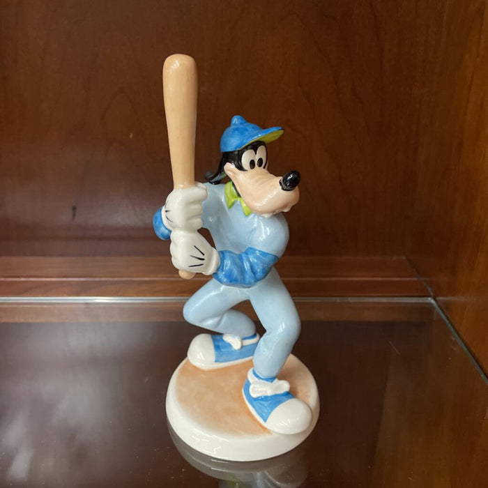 Walt Disney Goofy, Baseball Figurine