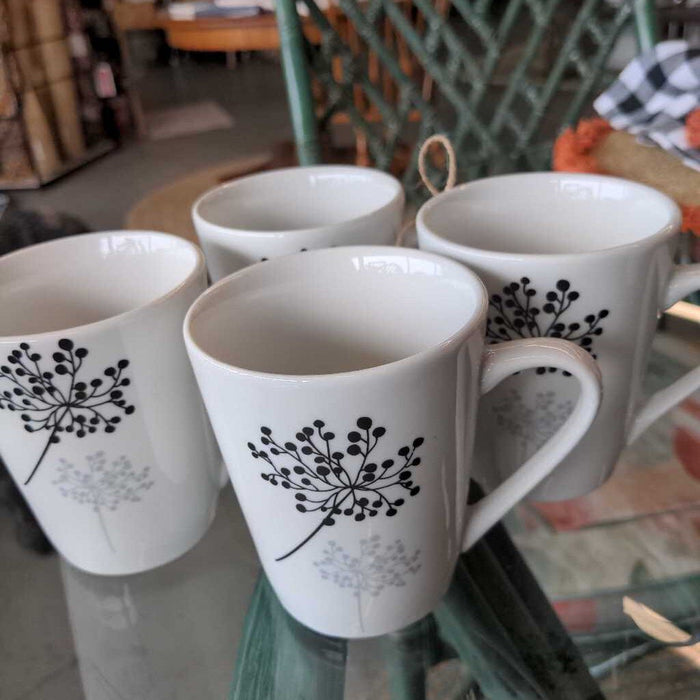 Set of 4 Gibson Home Coffee Mugs w Black & Grey Flowers