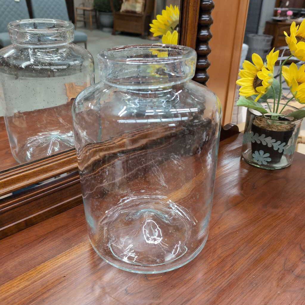 Glass Jar w Air Bubbles