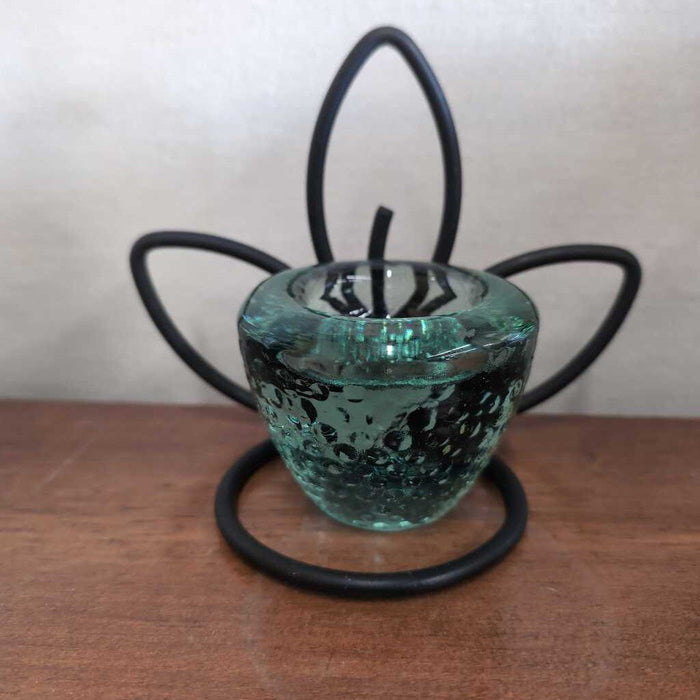 Black Wrought Iron Wall Mounted Tealight Holder