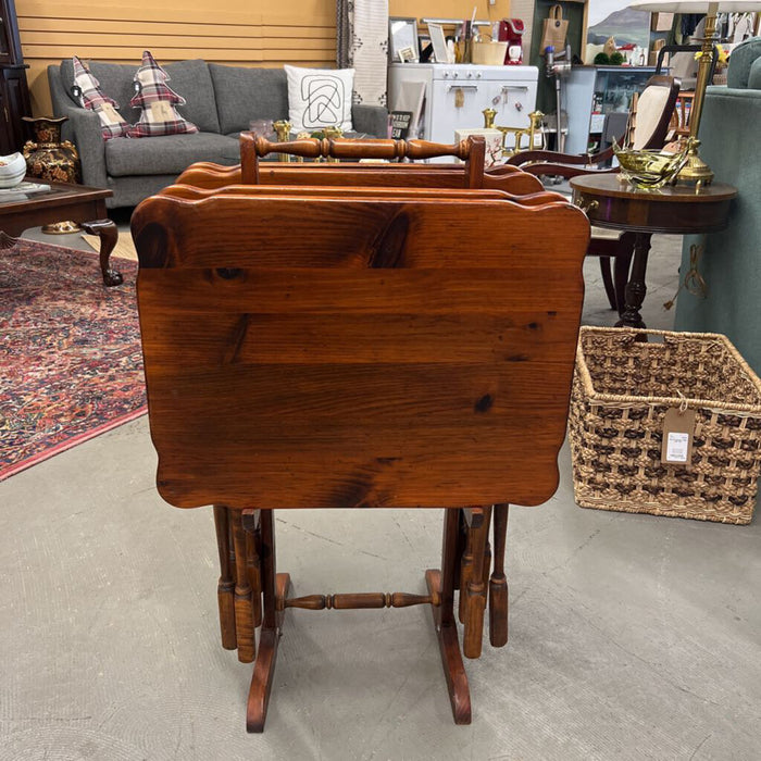 Ethan Allen TV Tray Tables- Set Of 4 On Stand - Antique Pine