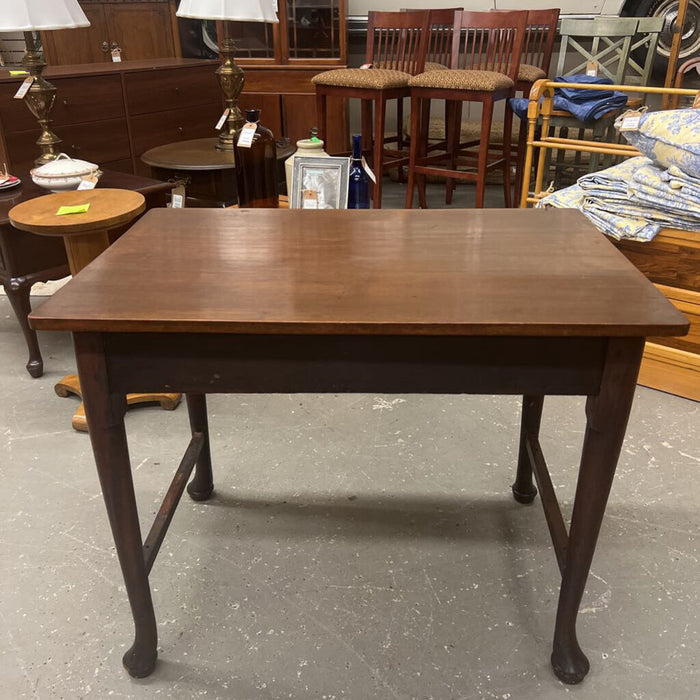 Wood Writing Desk w Storage Inside Desk