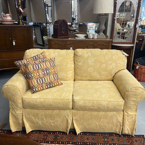 Buttercream Yellow Love Seat w Leaf Pattern Fabric