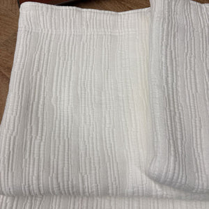 White 100% Cotton Coverlet w Pillow Shams by PINE CONE HILL