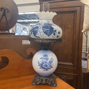 "Gone With The Wind" Hurricane Lamp w Blue Handpainted Shade