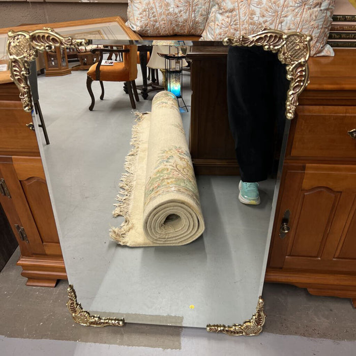 Mirror w Ornate Gold Corners