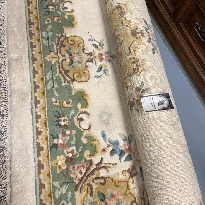 Wool Carpet- Cream w Floral Design - Pakistan