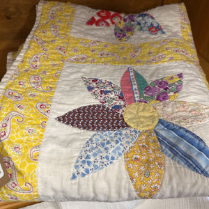 Double Handmade Quilt - Flowers w Yellow Background