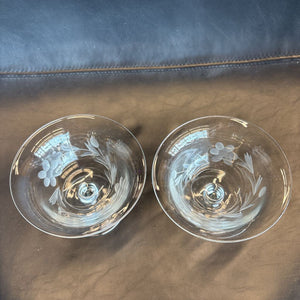 Sorbet/Dessert Dishes w Etched Flower Pattern- Set Of 2