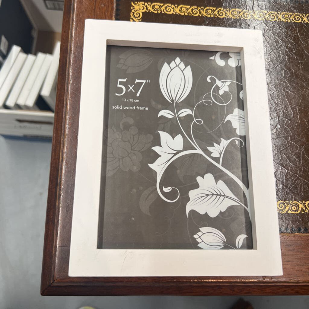 Wooden Photo Frame-5X7