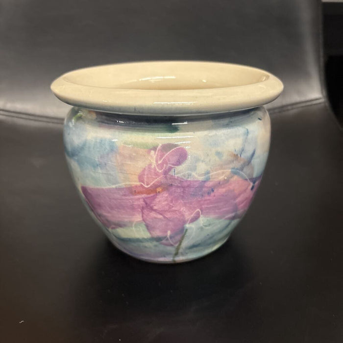 Decorative Collectible Round Bulbous Ceramic Pot