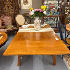 Imperial Loyalist Solid Maple Dining Table w Two 17" Leaves