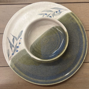 Green & Cream Colour Pottery Chips & Dip Serving Plate