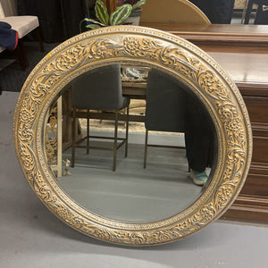 Round Mirror w Cream & Gold Frame