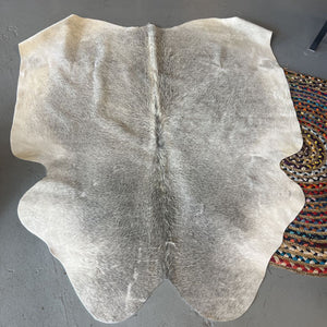 Cowhide Rug - Light Grey & Cream (Quebecuir)