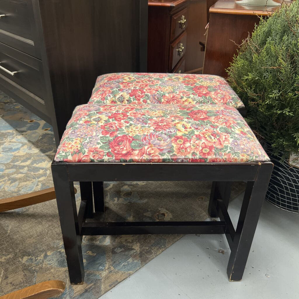 Stool w Floral Upholstered Seat & Dark Legs