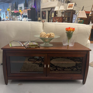 Mahogany Finish Low Entertainment Unit w Glass Front Doors
