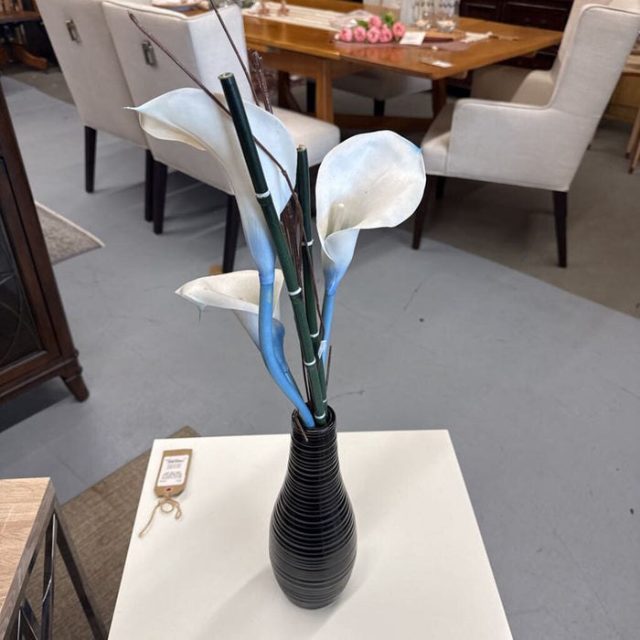 Black Ceramic Vase w Faux White Calla Lilies