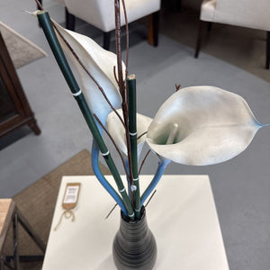 Black Ceramic Vase w Faux White Calla Lilies