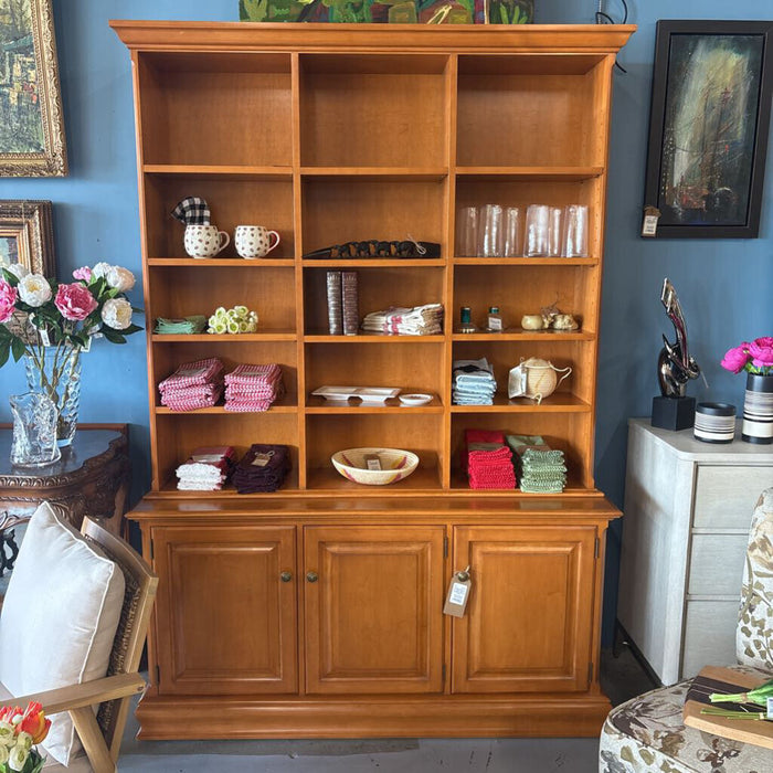 Custom Crafted 2 pce. Maple Hutch w Upper Cube Bookshelf