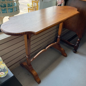 Maple Console Table with Squared Leg & Scalloped Top