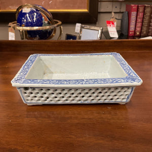 Chinese Porcelain Reticulated Planter - Qing Dynasty