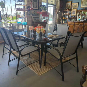 NEW Rounded Corner Outdoor Dining Table w 6 Grey Mesh Chairs