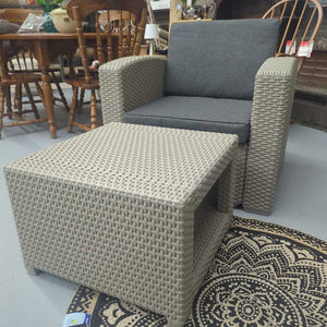 NEW Grey Resin Wicker Look Outdoor Arm Chair w Foot Stool