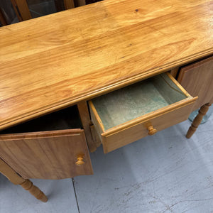 Maple Sideboard w 2 Drawers/ 2 Cupboards