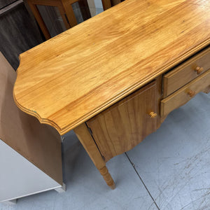 Maple Sideboard w 2 Drawers/ 2 Cupboards