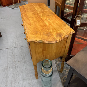 Maple Sideboard w 2 Drawers/ 2 Cupboards