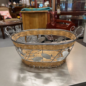 Metal Leaves & Wicker Basket