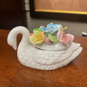 Porcelain Swan Trinket Dish w Rose Lid - Made in Japan