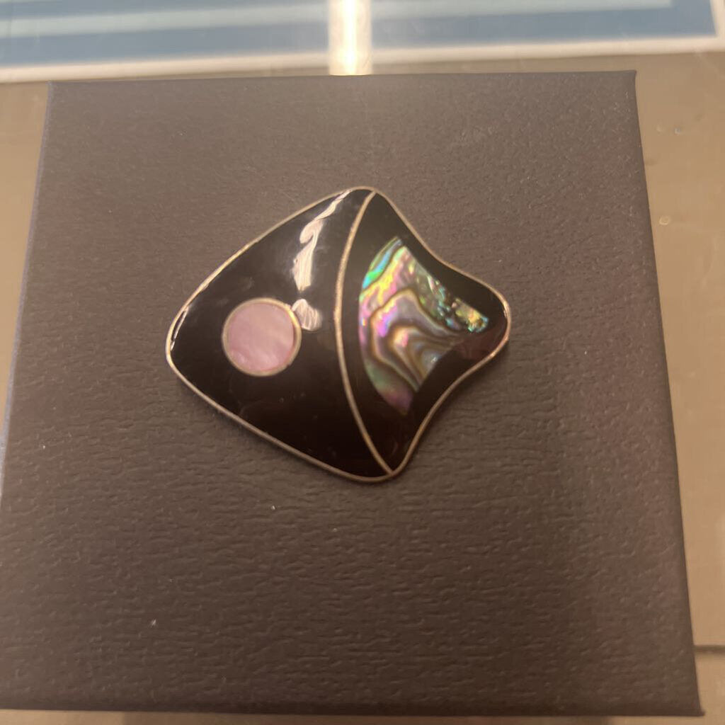 Brooch w Abalone Shell Inlay