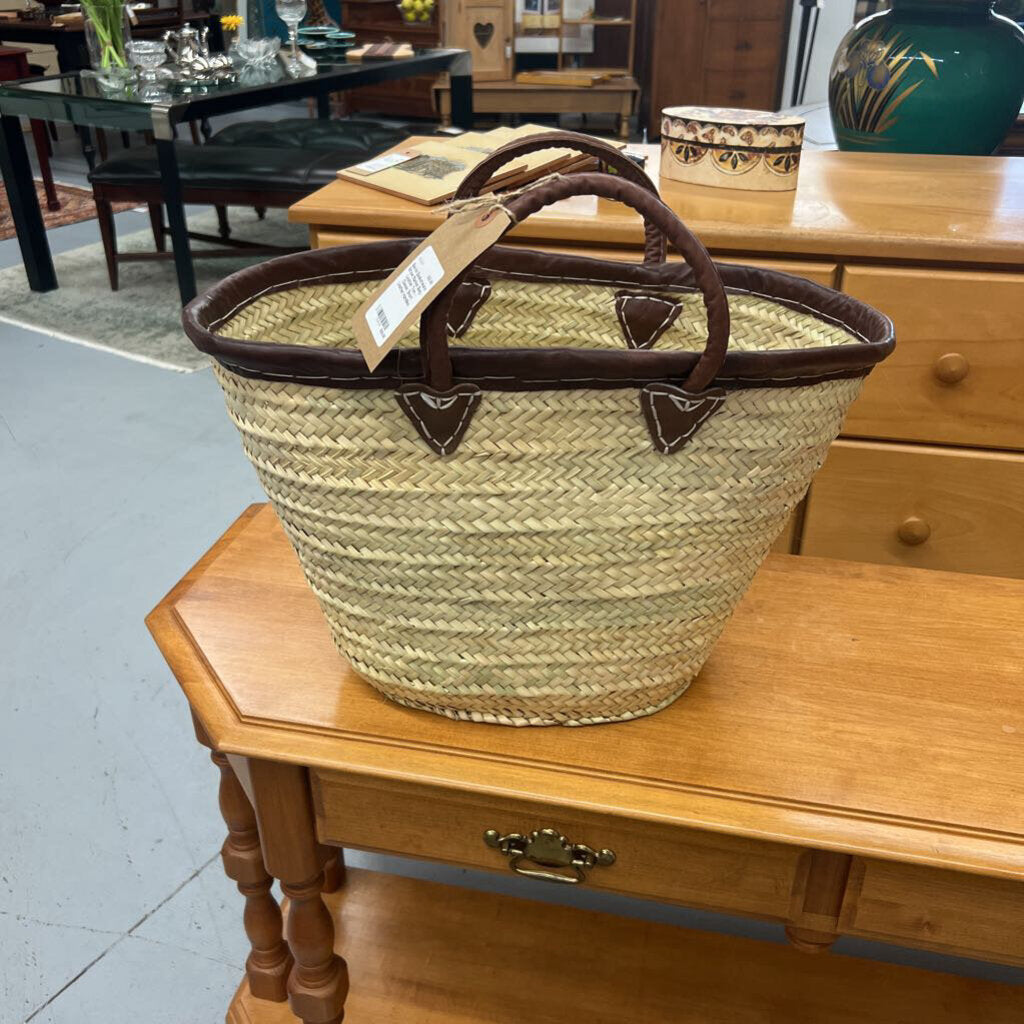 Straw Market Bag - Leather Trim - Classic Short Leather Handles