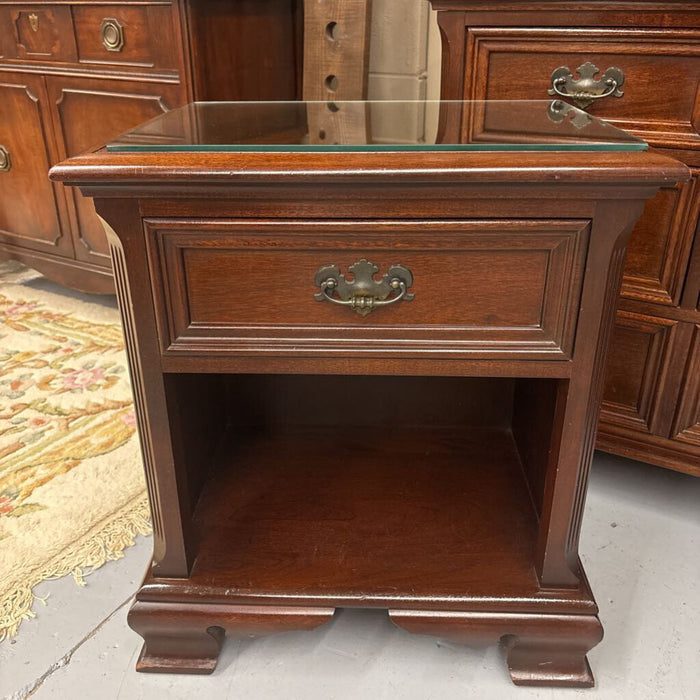 Gibbard Bedside Table w 1 Drawer & Open Bottom & Glass Top