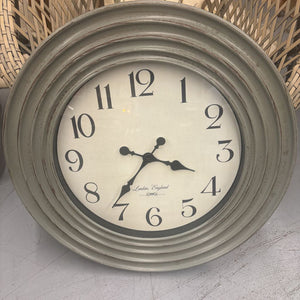 Large Round Kitchen Clock w Grey Frame
