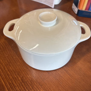 Large Cream Ramkin w Lid