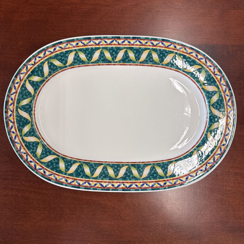 Villeroy & Boch - Pergamon Oblong Serving Plate w Green Border