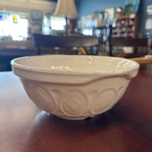 Small Vintage Cream Mixing Bowl w Diamonds (some blemishes)