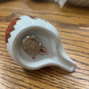 Royal Crown Derby Robin Paperweight- Bone China