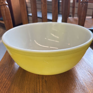 Vintage Yellow Pyrex Mixing Bowl