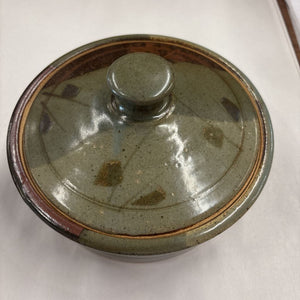 Handcrafted Pottery Casserole Dish w Lid - Decorative Leaves
