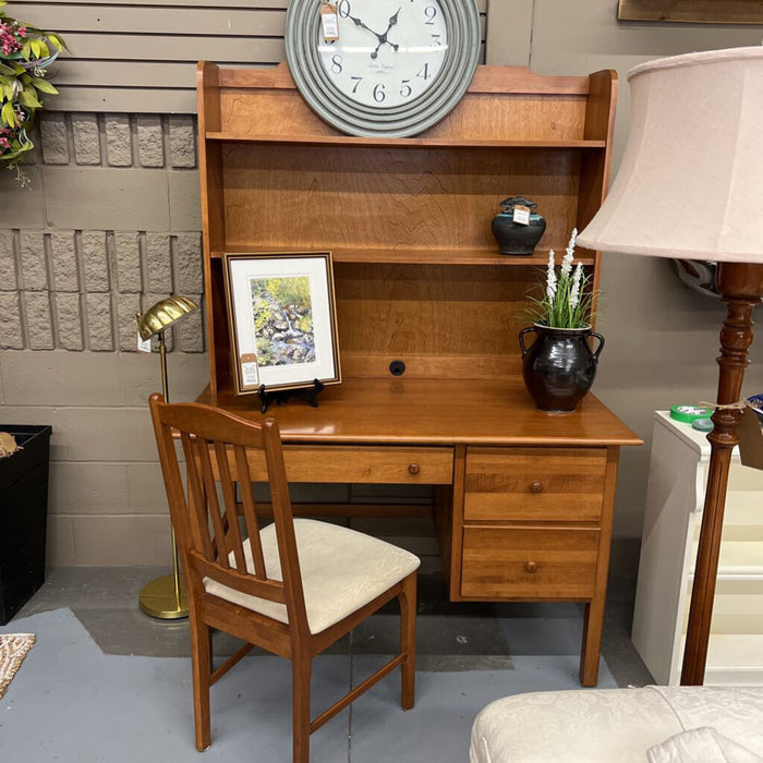Solid Maple Computer Desk w Upper Hutch & Chair