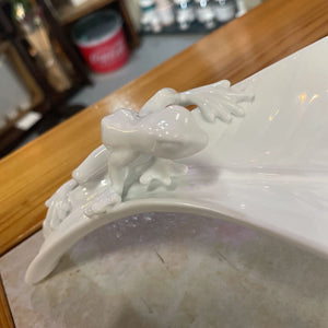 Porcelain Tropic Leaf Tray w Frog