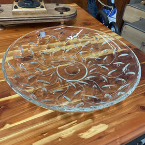 Laurus Italian Crystal Serving Plate - Leaf Motif