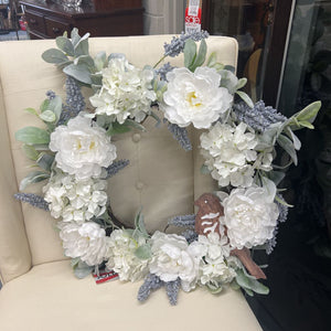 White Floral Wreath